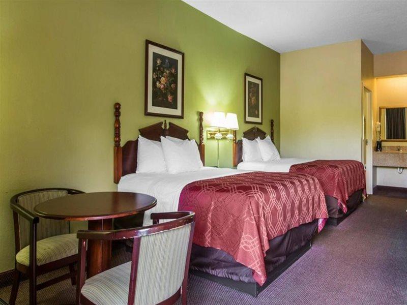 Royal Palms Inn Stockbridge Eksteriør billede