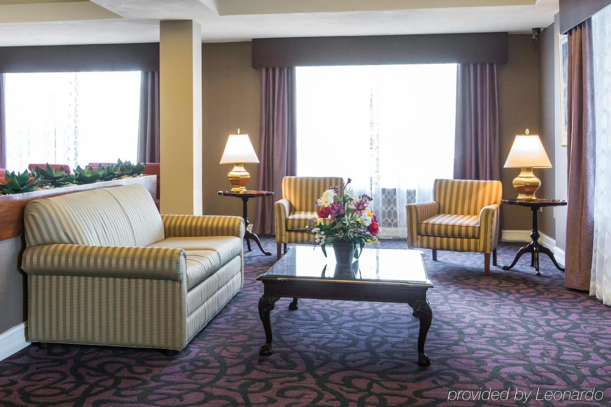 Royal Palms Inn Stockbridge Eksteriør billede