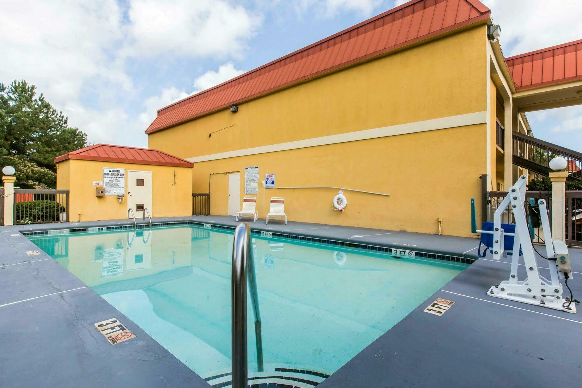 Royal Palms Inn Stockbridge Eksteriør billede